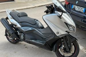 Yamaha T max 530  2014 9350 km