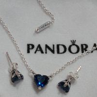 Set collana e orecchini Pandora 