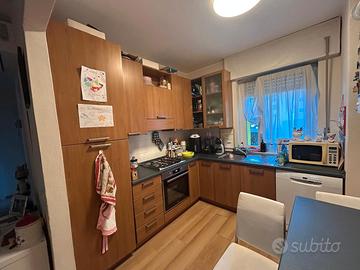 Cucina in buone condizioni