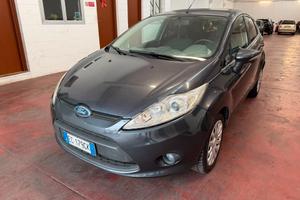 Ford Fiesta 1.4 5p BZ-GPL TITANIUM