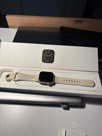 Watch SE GPS + Cellular, Cassa 40 mm