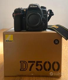 NIKON D7500 PERFETTA POCHI SCATTI