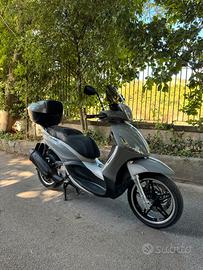 PIAGGIO BEVERLY TOURER 350 – 2021