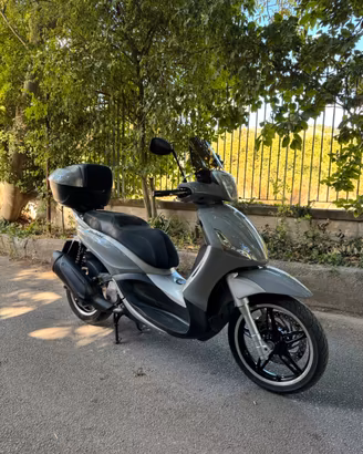 PIAGGIO BEVERLY TOURER 350 – 2021