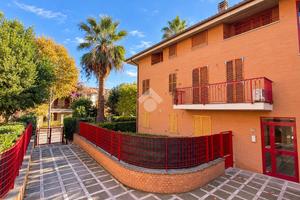 3 LOCALI A GROTTAMMARE