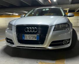 Audi A3 young edition/neopatentati