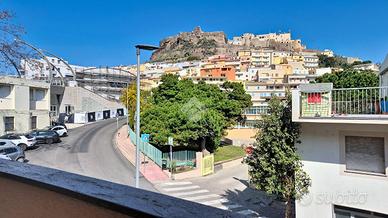 2 LOCALI A CASTELSARDO