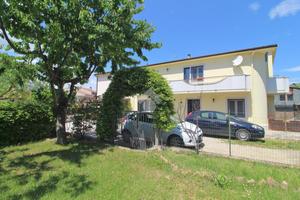 CASA SEMINDIPENDENTE A MOSCIANO SANT'ANGELO