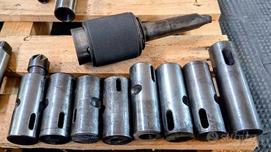 Set porta utensili e bussole per officina