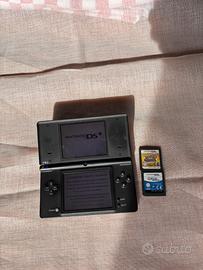 Nintendo DSi Black + 2 Giochi (Pokémon Ranger + My