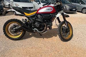 DUCATI Scrambler 800 Desert Sled Red
