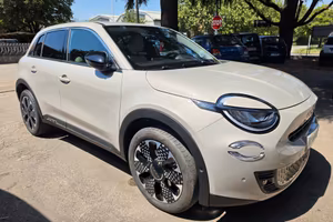 Fiat 600 Hybrid 110 CV DCT MHEV La Prima rate da 9