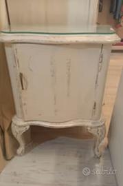 Comodino stile shabby chic