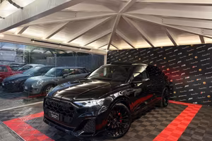 Audi Q8 3.0 tdi mhev S line edition quattro 286cv