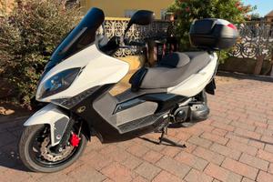 Kymco Xciting 500i R