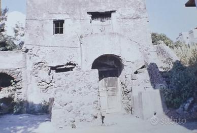 Villa immersa nella natura