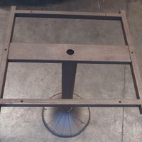 TAVOLI DA BAR O BISTROT E GIARDINO