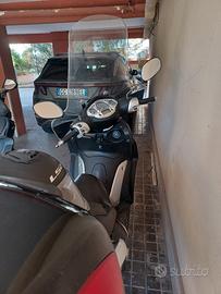 scooter Yamaha X CITY 250