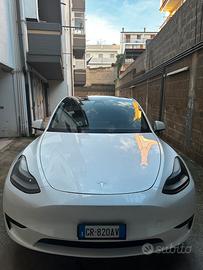 Tesla Model Y RWD Settembre 2023