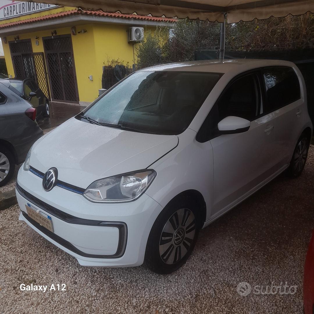 Volkswagen Up 2021 photo 2