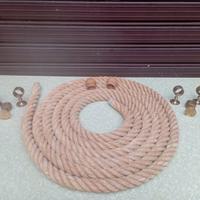 Fune corrimano lunga cira 8 metri. (7,80).