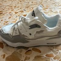 Scarpe da ginnastica