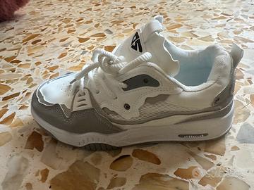 Scarpe da ginnastica