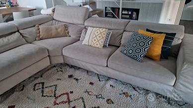 Divano Poltronesofà con letto e chaise longue 