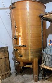 Contenitore / botte per mosto e vino 2000 Litri