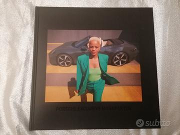 Porsche Exclusive Manufaktur 2022 - libro italiano