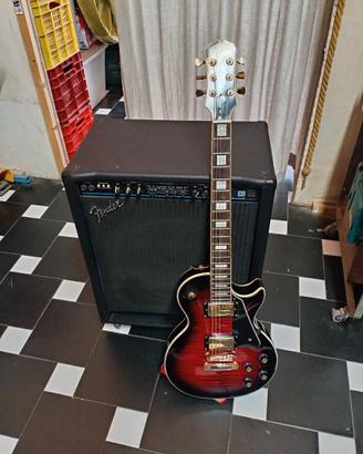 Chitarra con amplificatore