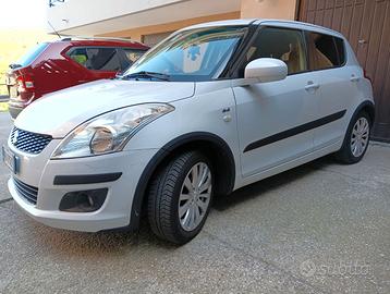 SUZUKI SWIFT 4X4