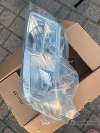 Fanale anteriore sinistro Fiat Freemont nuovo