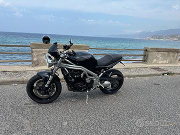 Triumph Speed Triple 955i - 2000