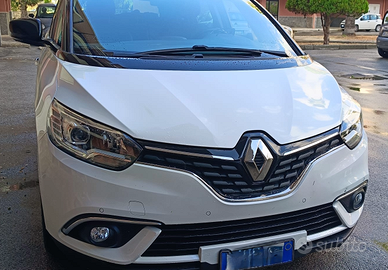 Renault Scenic 4^ serie 1.5 Dci anno 2017
