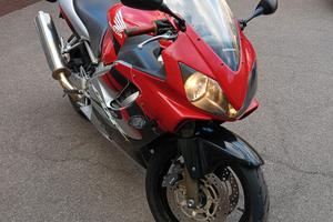 Honda CBR 600 F41