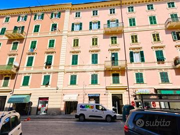 5 LOCALI A SAVONA