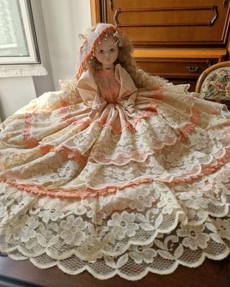 Bambola vintage da collezione 