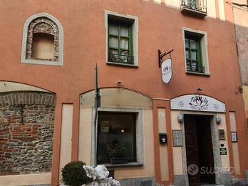 Attività / Licenza di 170 m² con 4 locali a Boves