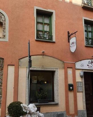 Attività / Licenza di 170 m² con 4 locali a Boves