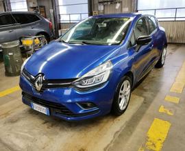 Renault Clio 1.5 dci Moschino Zen 75cv