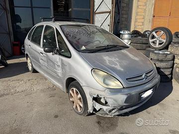 Ricambi Citroen Xsara Picasso 1.6 benz del 2000