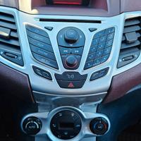 Autoradio Ford Fiesta mk7 2009