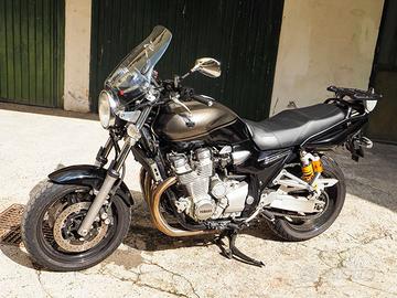 Yamaha XJR 1300 - 2010 - solo 20.700 km