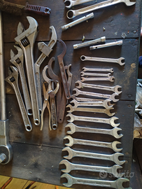 Chiavi regolabili e a forchetta