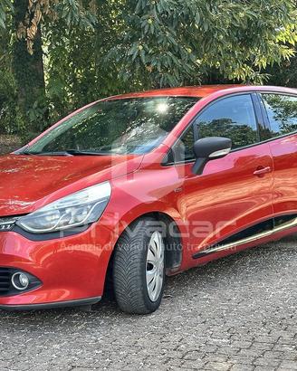RENAULT Clio 1.2 75CV 5 porte Zen