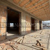 Appartamento con terrazzo rifiniture super