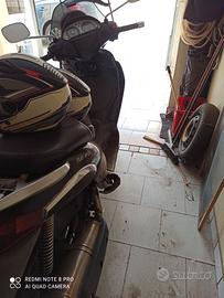 Piaggio Beverly 500 - 2025