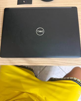 Pc portatile Dell Latitude 5290-pari a nuovo