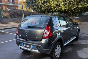 Dacia Sandero Stepway 1.6 8V GPL 85CV
